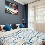 Peak 106 Апартаменты