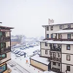 Peak 106 شقة بانسكو